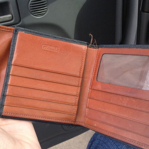 Wallet by Dooney &Bourke - Picture 4 of 4