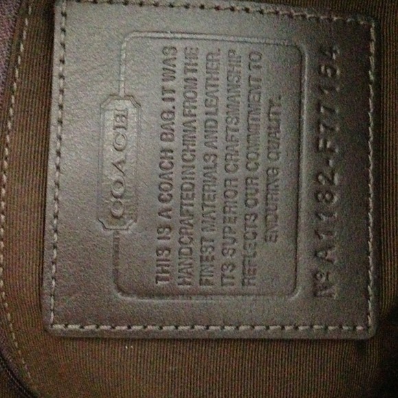 Coach Bag $230 today only!!!!! - Picture 3 of 4