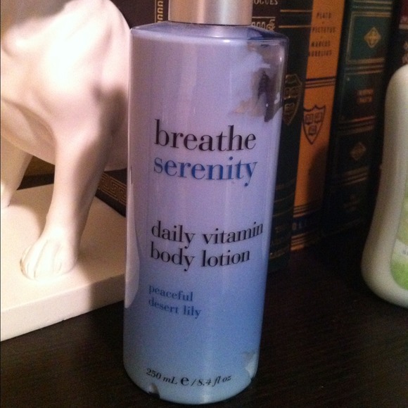 Bundle. Vanilla bean and gap lotion