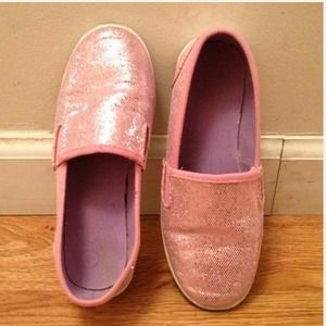 ✅BUNDLE✅ Cherokee and Toms