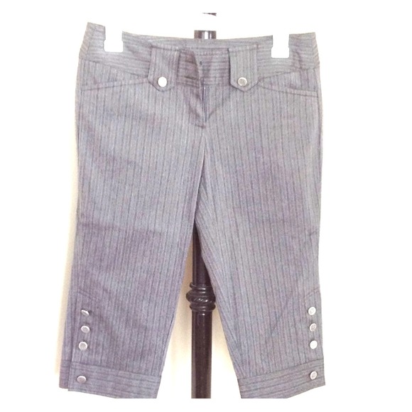 Dress capri's