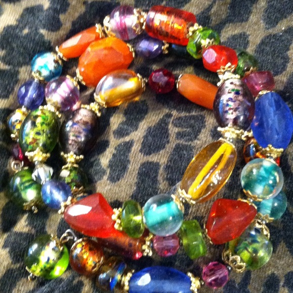 Glass Beaded Bracelet - Picture 2 of 4