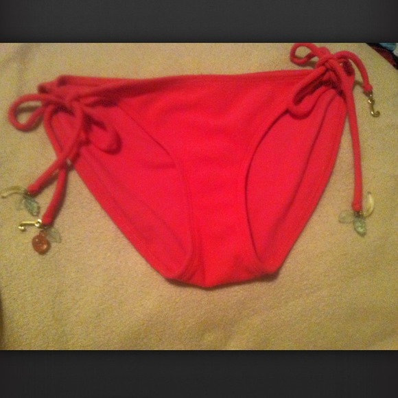 🔵Juicy Couture Bikini bottoms🎉REDUCED🎉