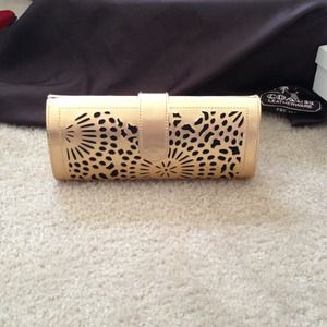 Gold clutch! Sold 🚫🚫🚫