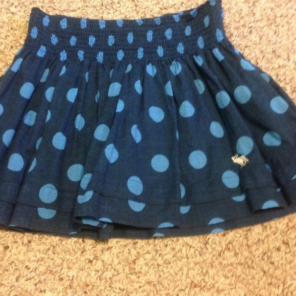 Girls Abercrombie skirt