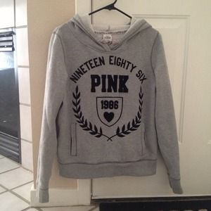 VS Pink Sweatshirt