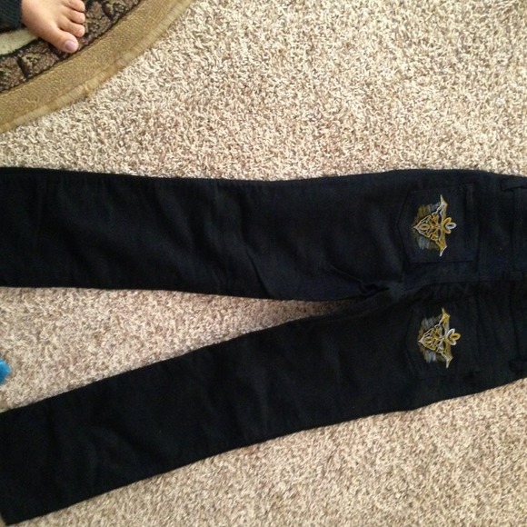 Nice black stretchy jeans <3 - Picture 3 of 3