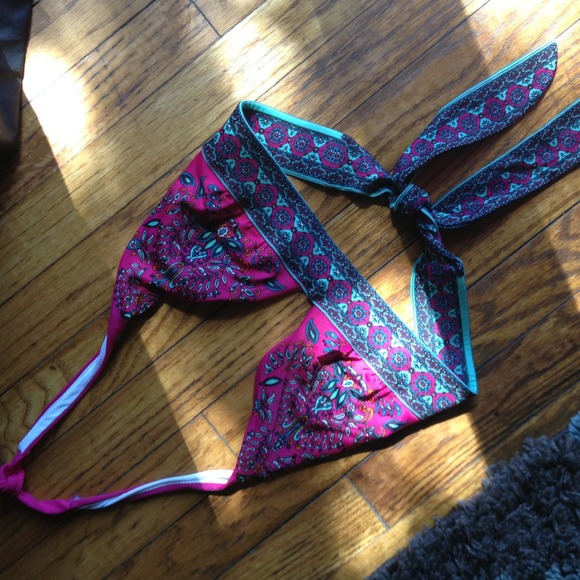 Victoria secrets bathing suit top