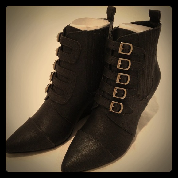 Waxed canvas black ankle boots 37M