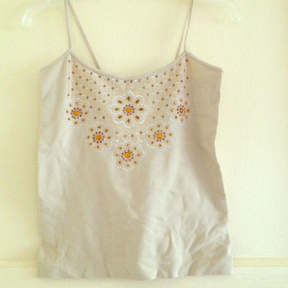 Beige diamond top