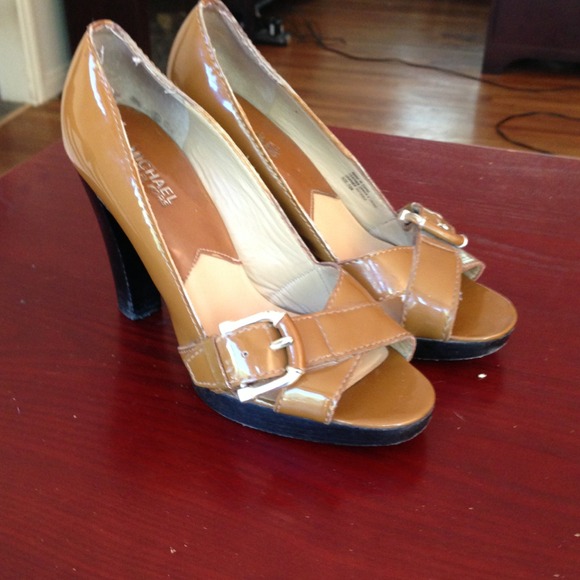 Michael Kors patent leather heels