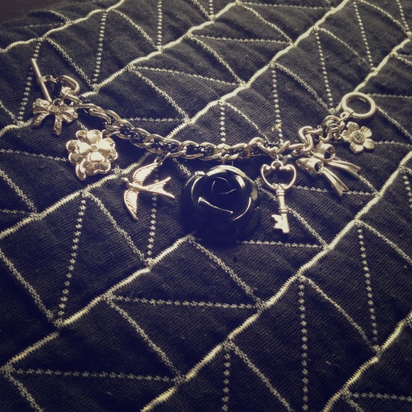 🌟SOLD🌟Silver bracelet