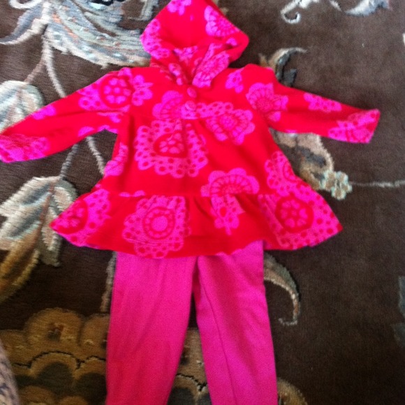 Fleece top & leggings