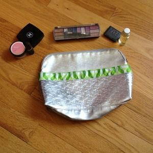 💄 Make-up bag
