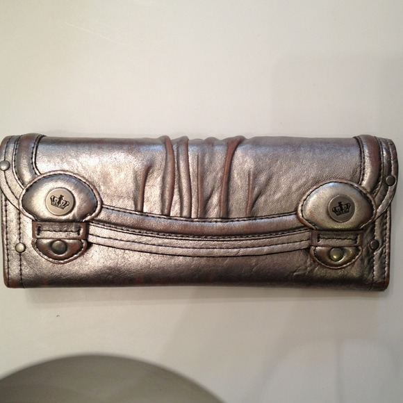 Juicy couture metallic wallet