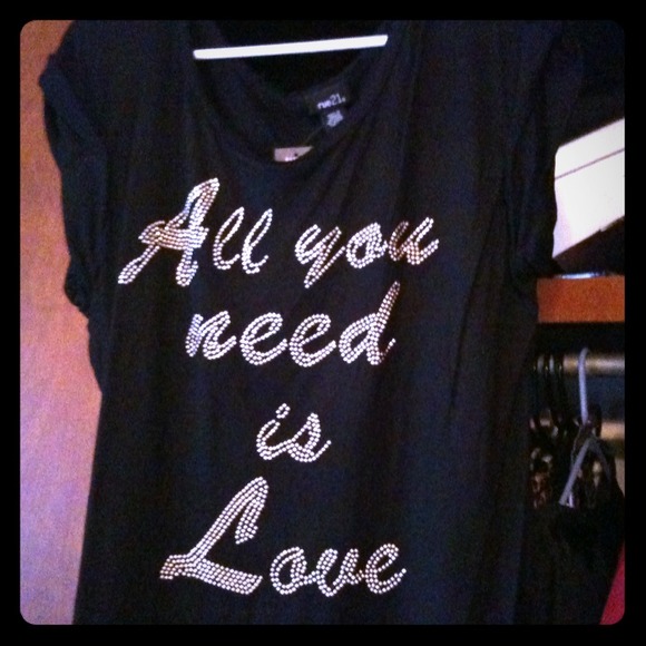 Adorable black dress shirt! Size XL