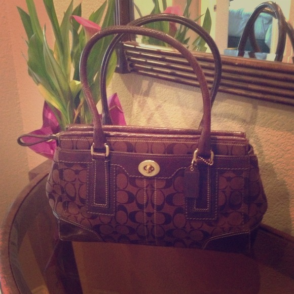 🔹REDUCED🔹💯 Authentic Coach bag $40