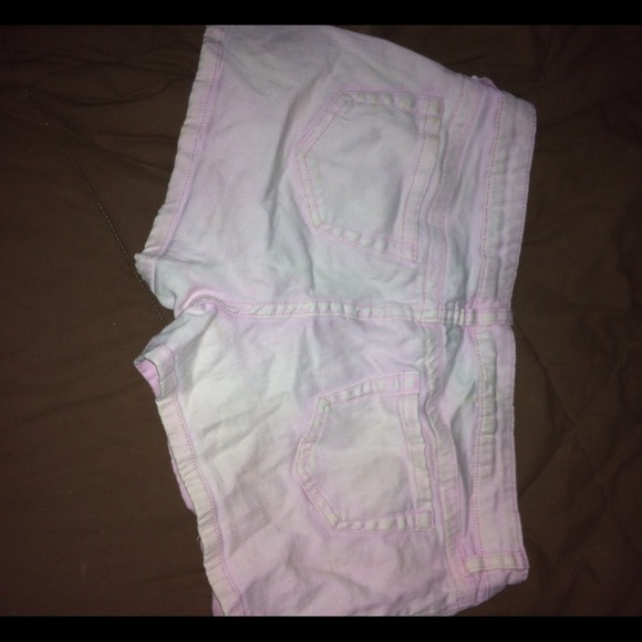 Light pink short shorts!