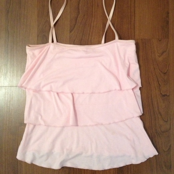 🎈REDUCED🎈Pink layer top.