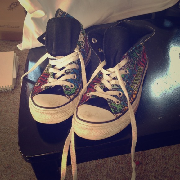 REDUCED TODAY ONLY!!! Converse Sneakers