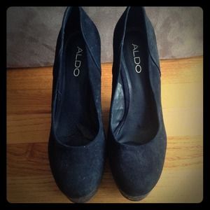 💢REDUCED : Sparkly Aldo wedges !!💢