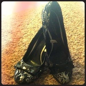 ⭐Holly would ⭐ heels!