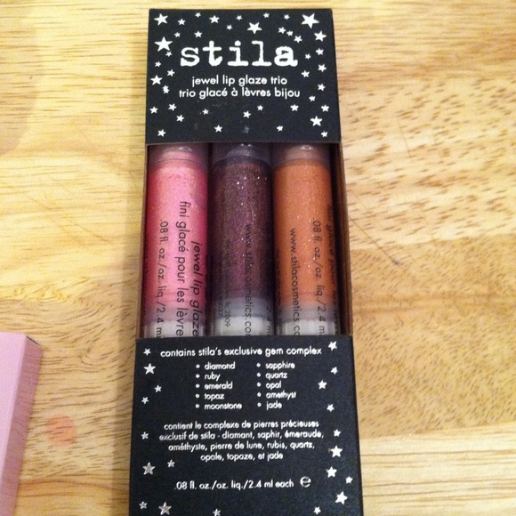 SOLD---Stila lip glaze trios.