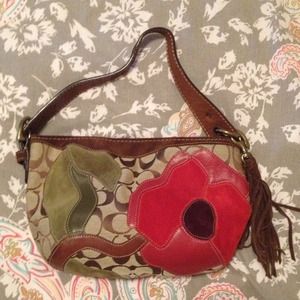 JUST REDUCED 💯 Authentic Coach Handbag