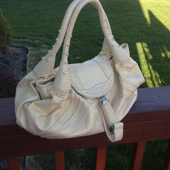 Handbag - Picture 3 of 3