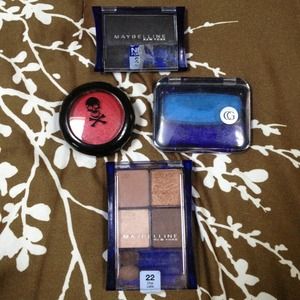 Eyeshadow bundle