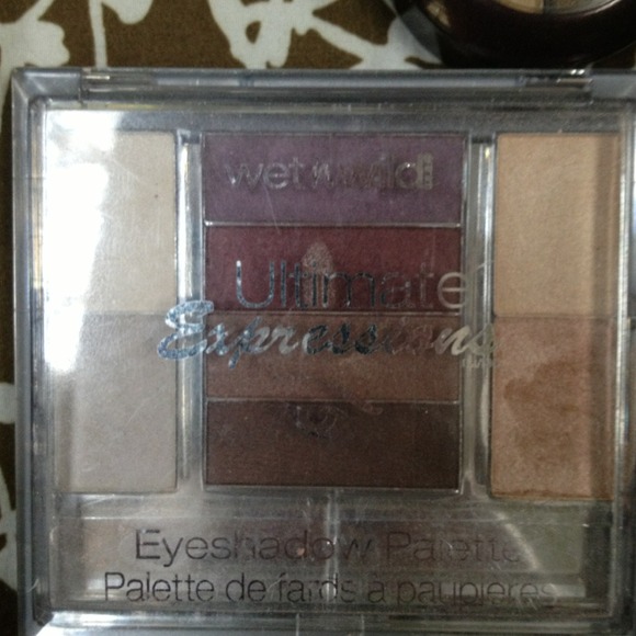 Eyeshadow bundle - Picture 2 of 3