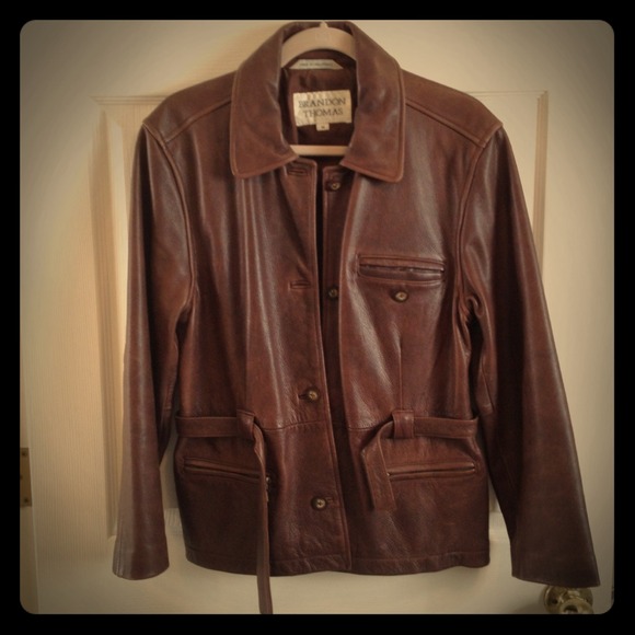 100% Vintage Brown Leather Jacket Size Medium