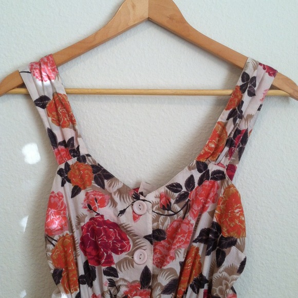 ❌SOLD❌ F21 || Floral Tea Party Dress - Picture 2 of 4