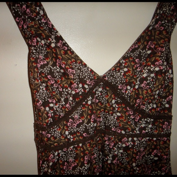 Tommy Hilfiger Brown Floral Dress ⭐️LAST CHANCE ⭐️ - Picture 2 of 3