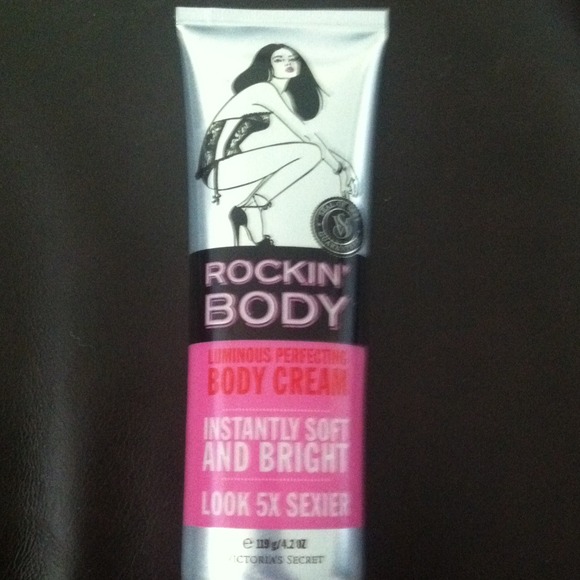 💥RESERVED..Victoria's Secret Rockin Body Cream