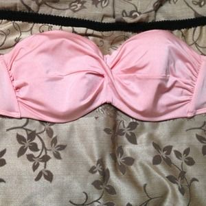 VS bandeau! Bathing suit top sold in bundle