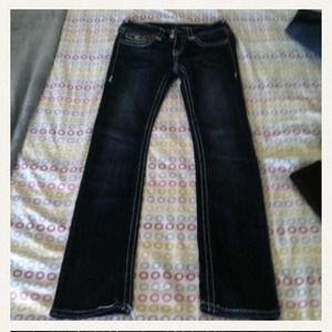 Just for @teefow to look @not tryna sell Jus trade