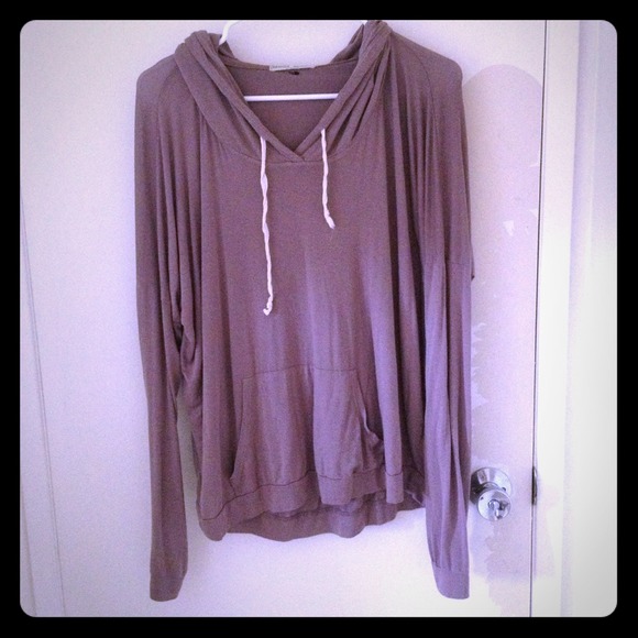 ⭐HOLD⭐Taupe colored Brandy Melville hooded sweater