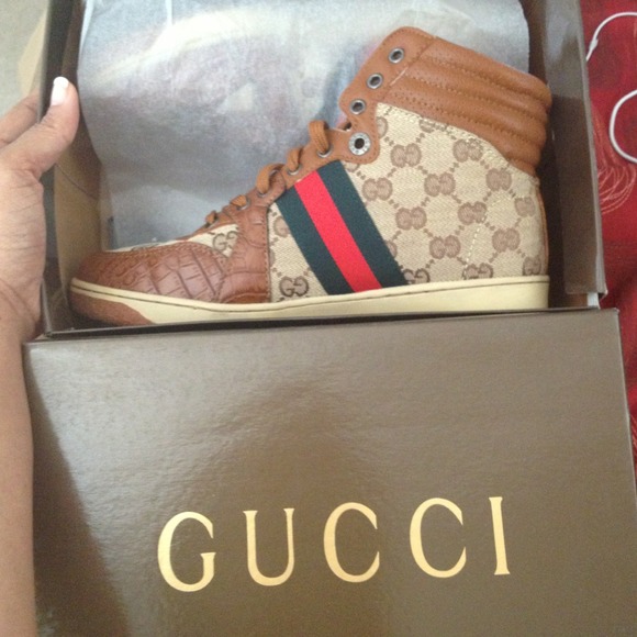 Gucci shoes