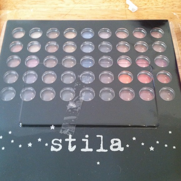 SOLD----Stila Color Palette