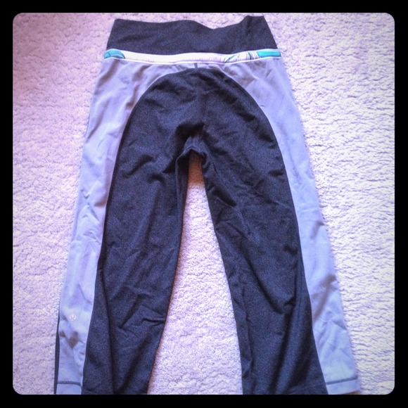 Lulu lemon crop pants