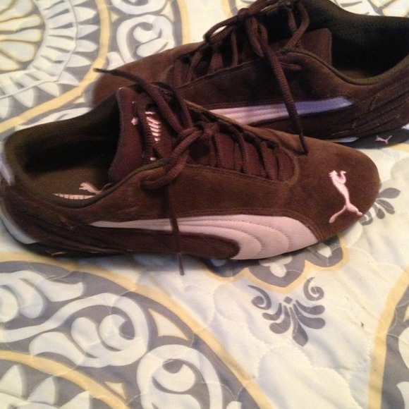 Puma Sneakers