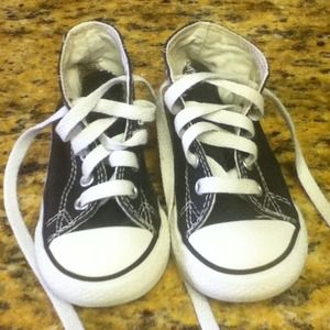 Toddler black high top converse
