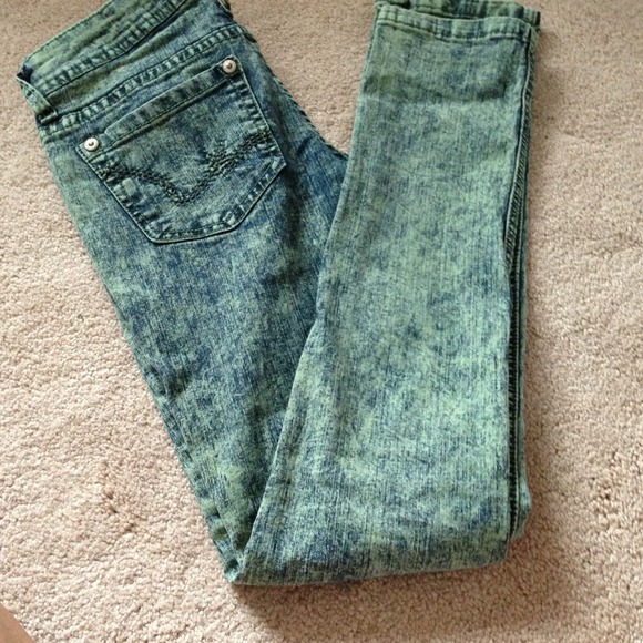 🚫Sold🚫Acid Wash Denim