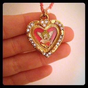 Betsey Johnson heart charm necklace