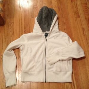 Zip-up fleece