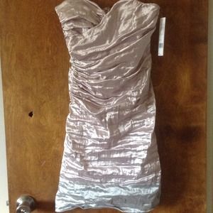 Nicole Miller metallic crinkled sheath dress