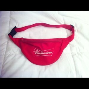 Red fannypack