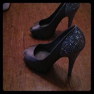 Steve Madden Women's Shoe 7.5 worn once