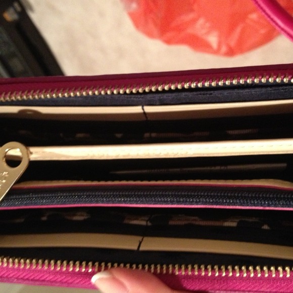 Wallet - Picture 3 of 3